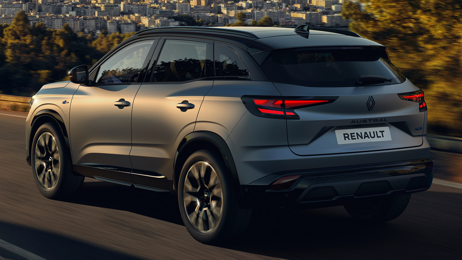 Το Renault Austral ανανεώθηκε αλλά συνεχίζει ως υβριδικό έως 200 άλογα